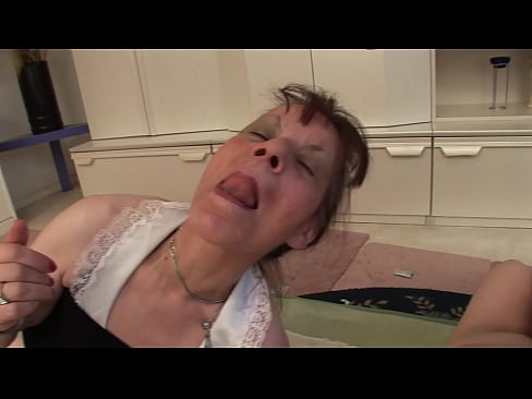 ❤️ Duas avós e um avô têm um ménage à trois ❤️ Porno vídeo em porno pt.com-pornzog.ru ☑